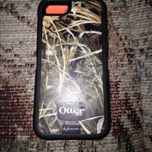 iPhone 5 life proof otter box.