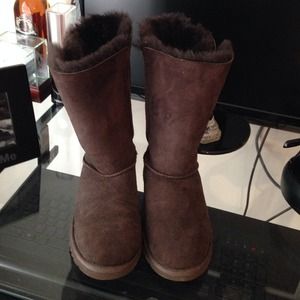 ugg boots size 6!