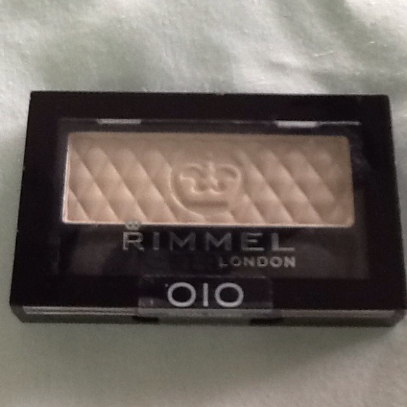 Powder eye shadowSOLD