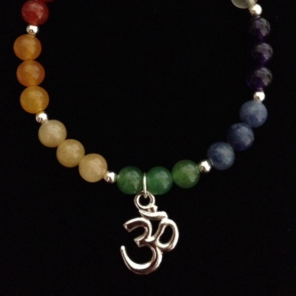 🔮Gemstone Chakra Bracelet - Picture 2 of 4
