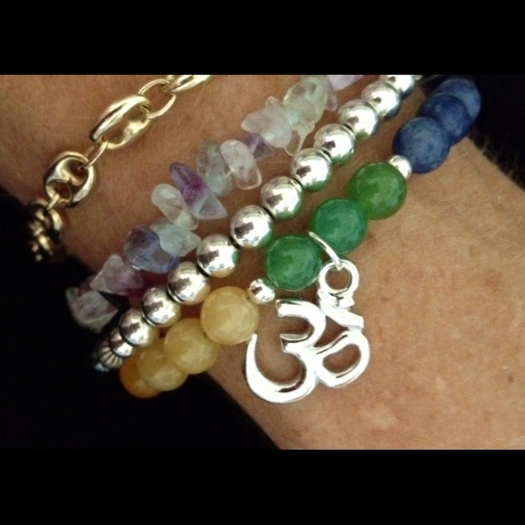 🔮Gemstone Chakra Bracelet - Picture 3 of 4