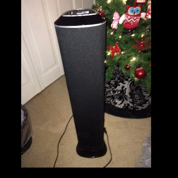 ILive IPod doc tower! Used maybe 4 times!