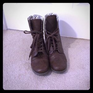 Combat style chocolate brown boots