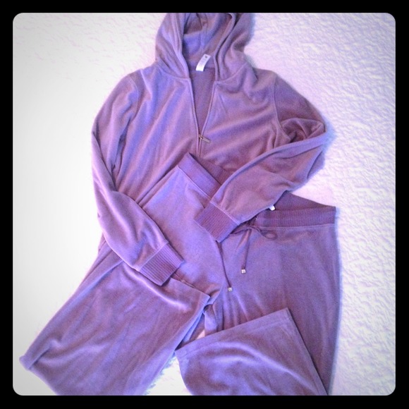 Victoria's Secret jumpsuit 30.5 inseam