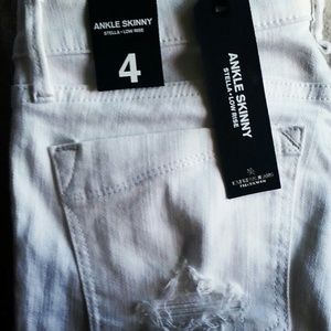 HOST PICK Express Ankle Skinny Stella Jeans NWT 4