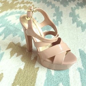 💃💃Jessica Simpson nude platform pumps