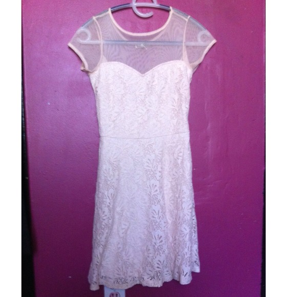 Beautiful coral/cream dress