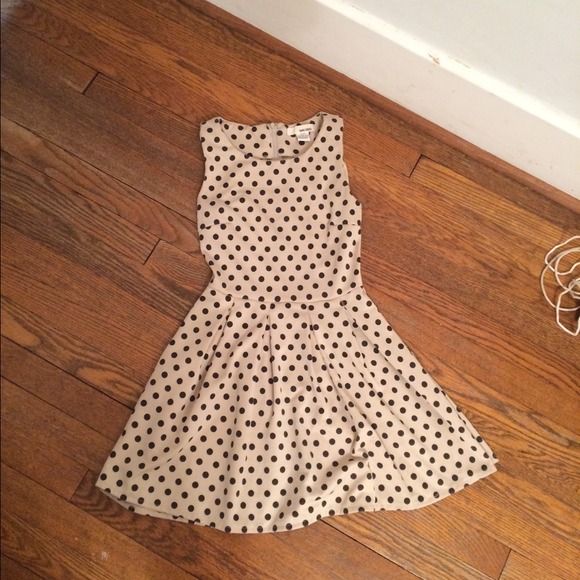 Beige and black polka-dot dress - Picture 2 of 3