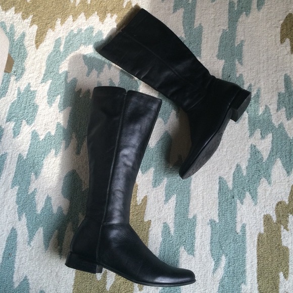 Bandolino black leather boots