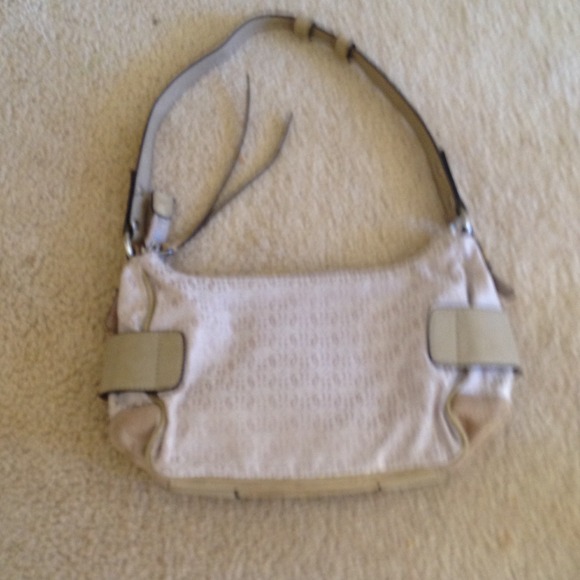 Handbag - Picture 2 of 4