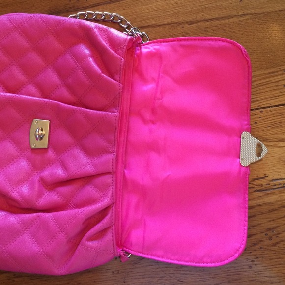Pink Quilted Purse - Picture 3 of 4
