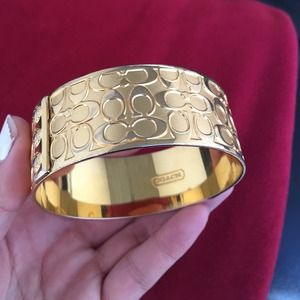 Authentic gold coach bangle