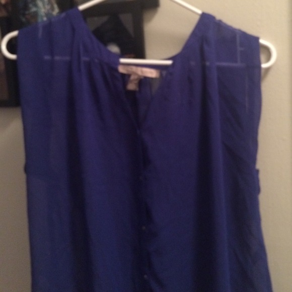 Blue top - Picture 2 of 3