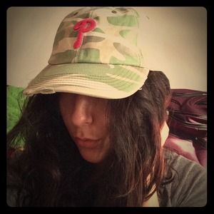 Phillies camo hat