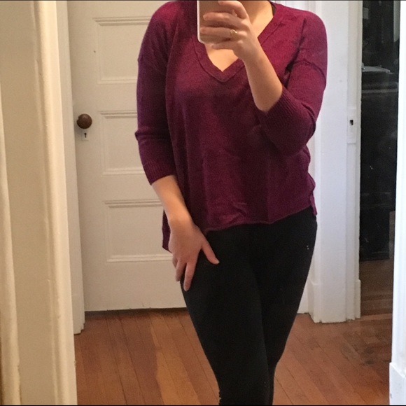 American Eagle sweater - Picture 2 of 2