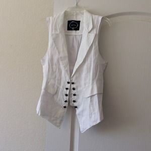 White, V-plunge vest.