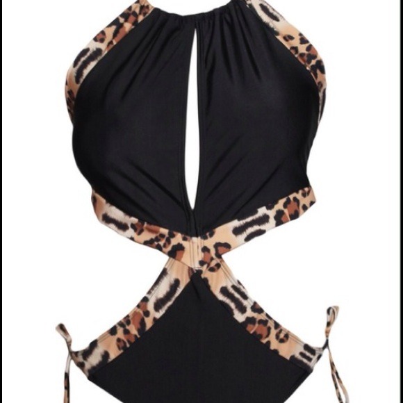Sexy Monokini Bikini One Piece Leopard Swimwear.