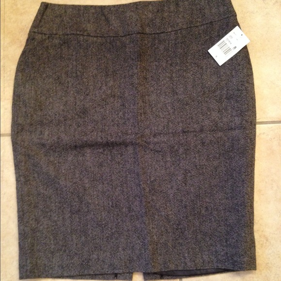 Grey tweed cabi skirt