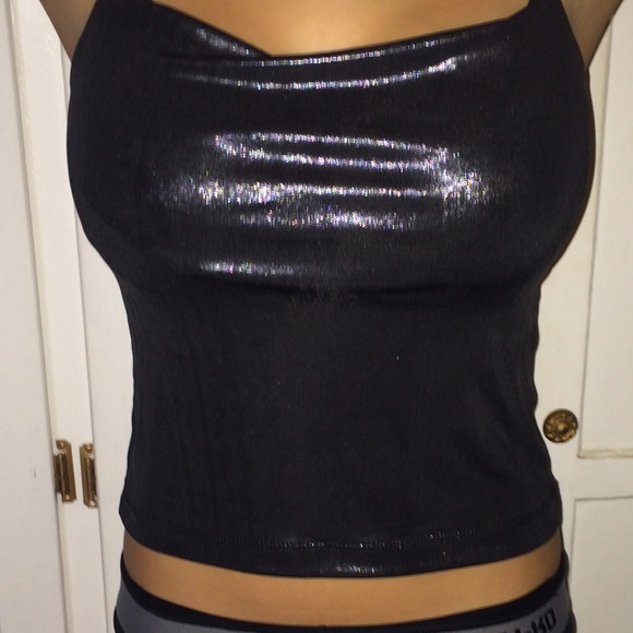 Black Metallic Tank - Picture 2 of 3