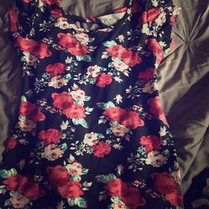 Open back floral shirt!