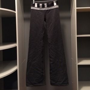 Lululemon Groove pant