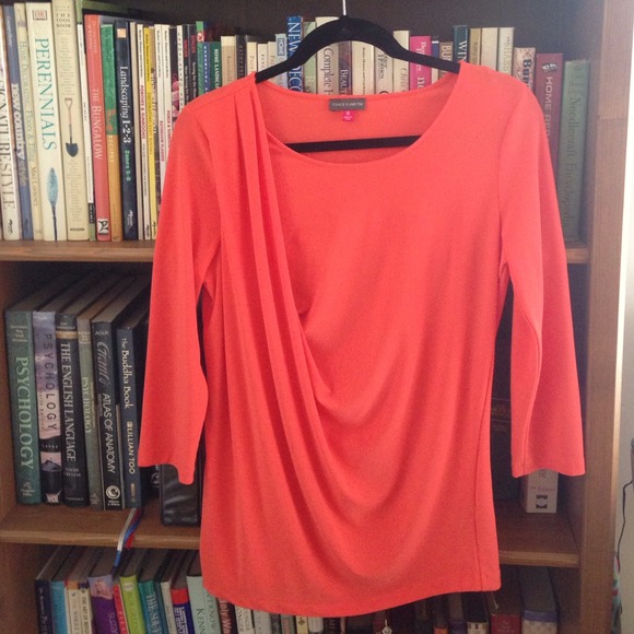 ♣️Vince Camuto Blouse♣️