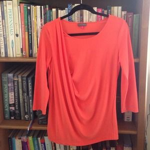 ♣️Vince Camuto Blouse♣️