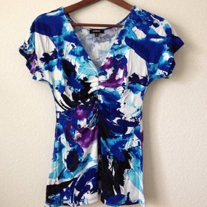 Express blue/purple printed VNeck shirt