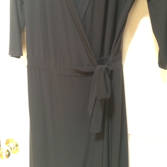LBD - Picture 2 of 4