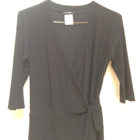 LBD - Picture 3 of 4