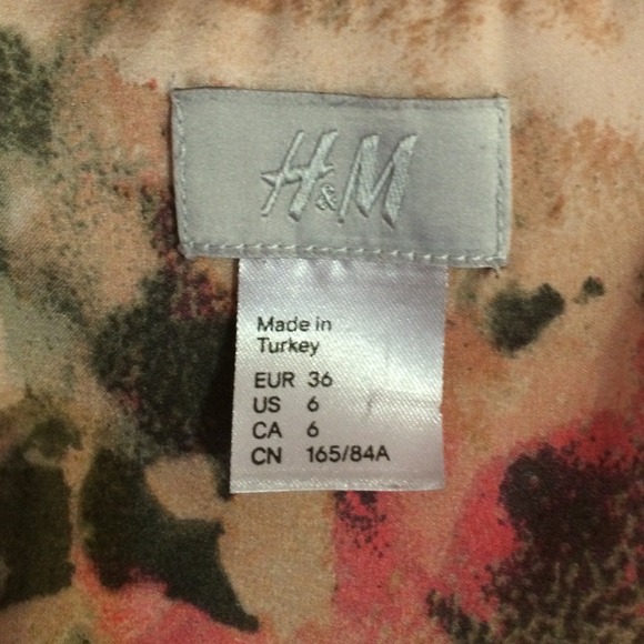 H&M Spring Dress - Picture 2 of 2