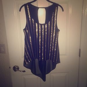 Black and Gold Hi Lo