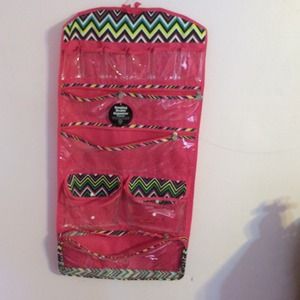 Hanging Beauty Organizer