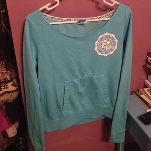 Vs pink crew neck pullover