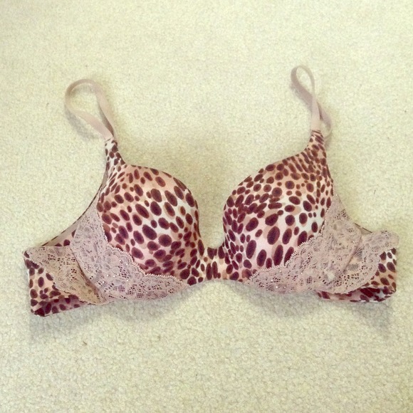 Victoria's secret bra 34B