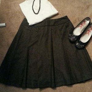 100% Wool Gorgeous Grey Pleated Skirt...