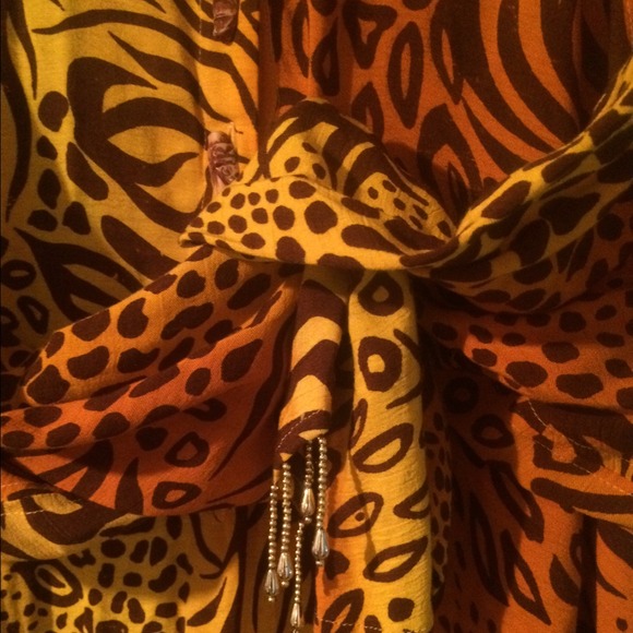 Ethnic print dress with head wrap 👗SOLD👠 - Picture 2 of 4