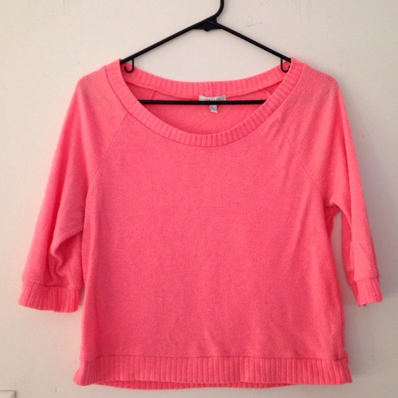 Sweater - Picture 1 of 1