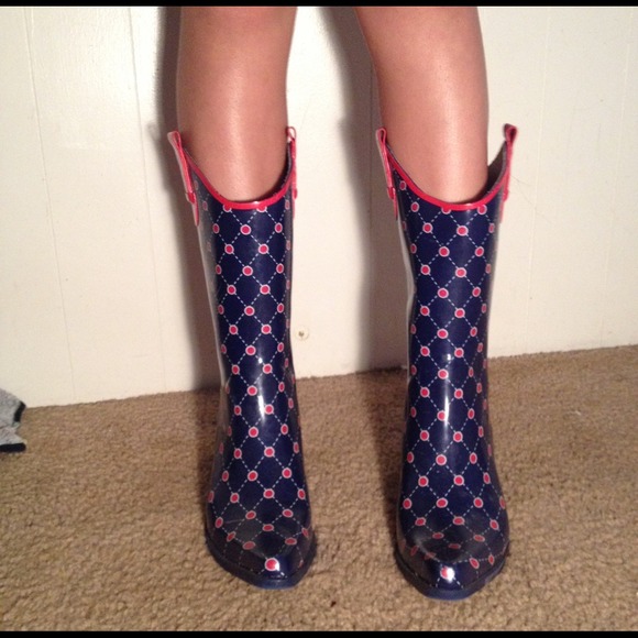 Rain boots