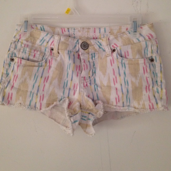 Tribal print shorts - Picture 1 of 2