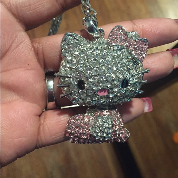 Hello Kitty Bling Necklace