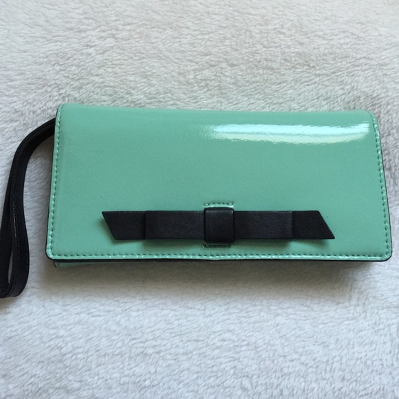 kate spade wallet/wristlet