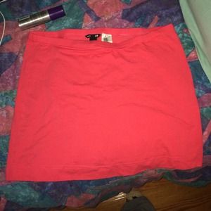 basic pink H&M skirt