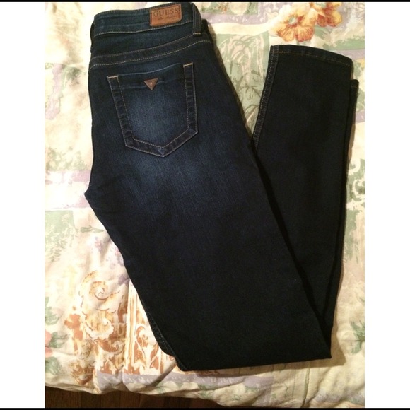 GUESS Jeans
