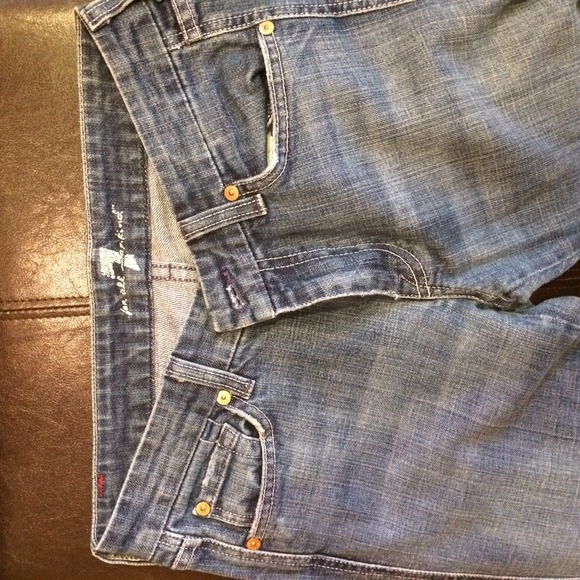 JEANS - Picture 2 of 3