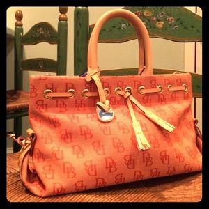 Dooney&Burke Tote
