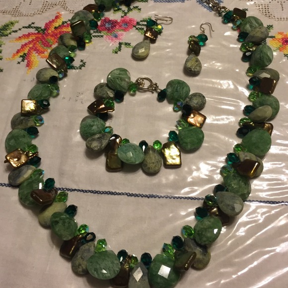 Hand made in Mexico sterling silver with stones - Picture 4 of 4