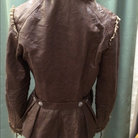 Ladies medium Leather jacket - Picture 2 of 2