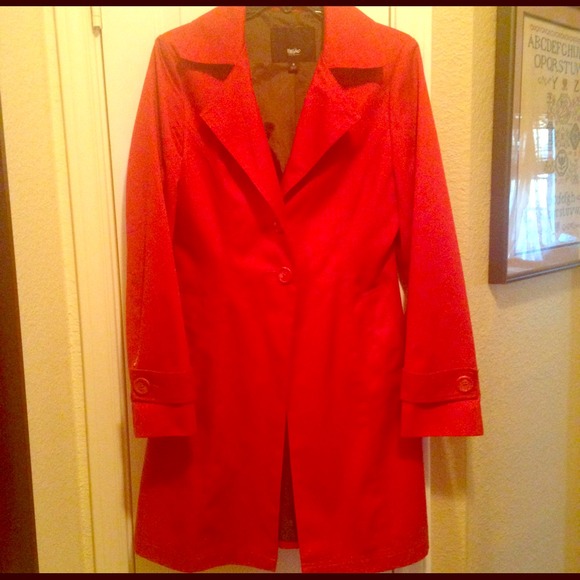 Mossimo tomato red two button trench