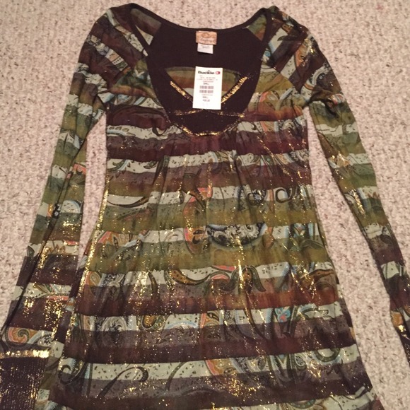 Daytrip Open Back Shirt
